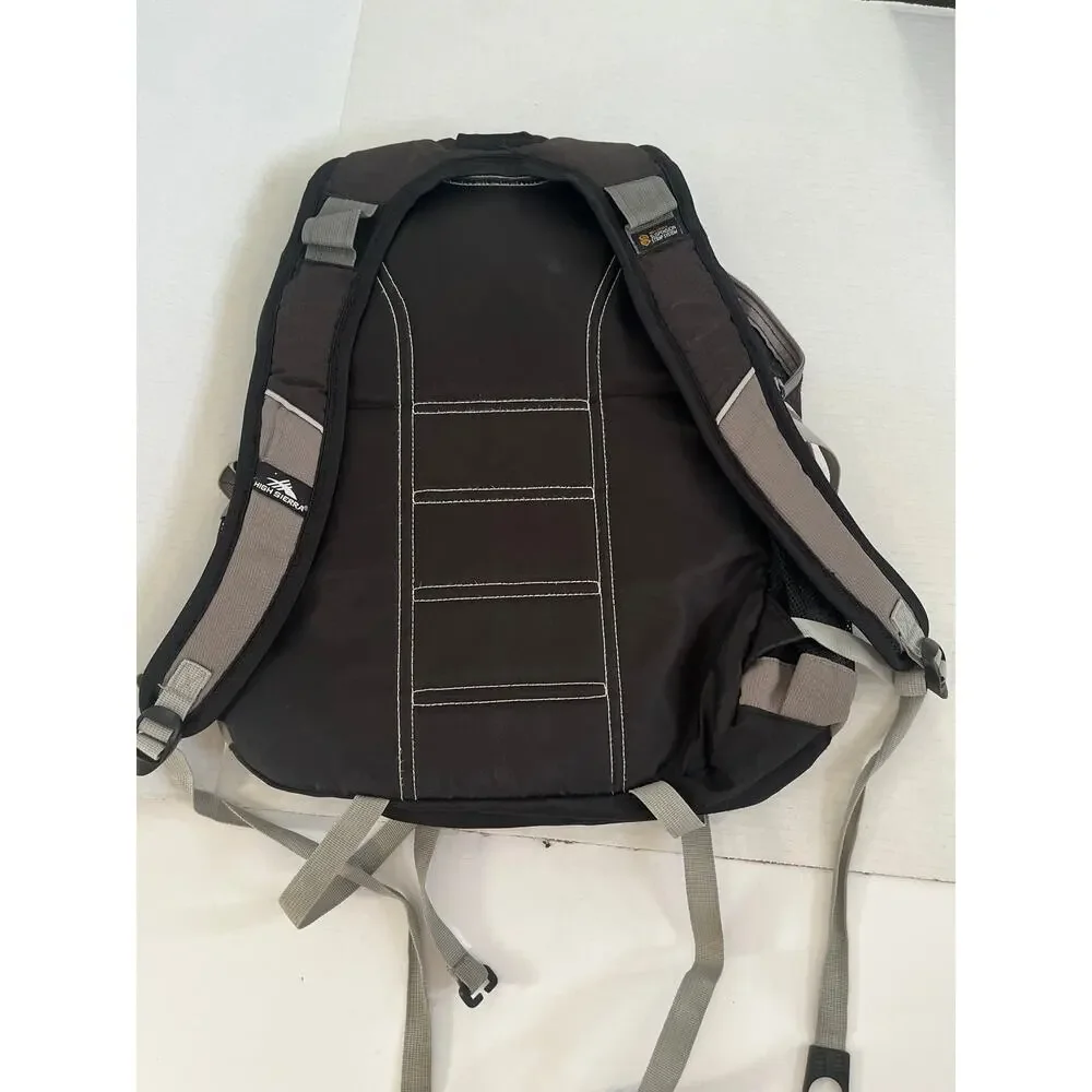 HIGH SIERRA BLACK AND GRAY BACKPACK TRAVEL PACK CARRY-ON HIKING LUGGAGE‎